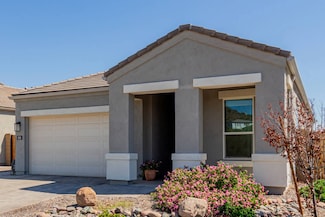 2235 E Saguaro Park Ln, Phoenix, AZ 85024