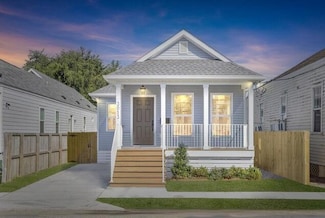 3013 Pauger St, New Orleans, LA 70119