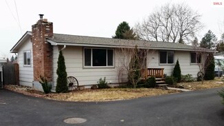 390 E Miles Ave, Hayden, ID 83835