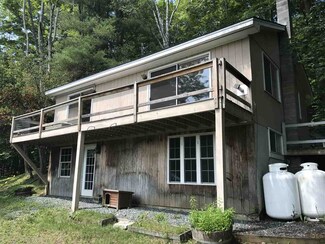 529 Cross Rd, West Windsor, VT 05089