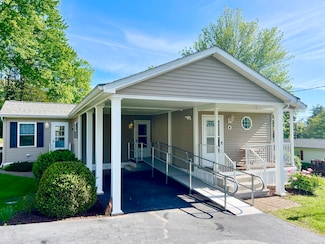 4 Cedar Grove Rd, Southington, CT 06489