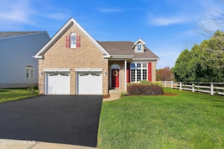 10 Salem Ct, Barnegat, NJ 08005