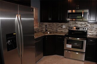 4667 NW 22nd St Unit 4217, Coconut Creek, FL 33063