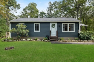 94 Maxson Hill Rd, Ashaway, RI 02804