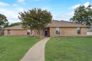 6504 Parkview Dr, Sachse, TX 75048