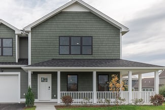 77 Wilson Ln, South Burlington, VT 05403