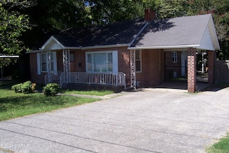 2054 W Van Hook St, Milan, TN 38358