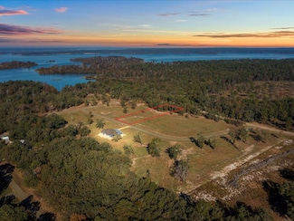 17 Pr 7860, Broaddus, TX 75929