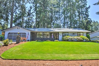 7815 Husky Way SE, Lacey, WA 98503