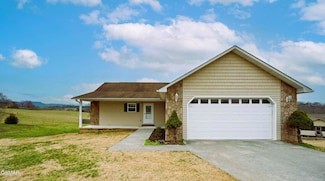 2435 Frost Valley Ct, Sevierville, TN 37876