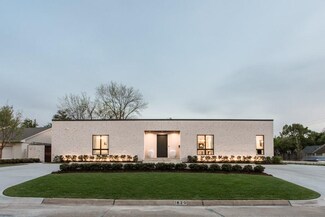 1620 Norwood Place, Nichols Hills, OK 73120