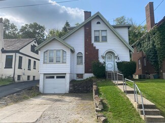 27 Shirley Dr, Cincinnati, OH 45217