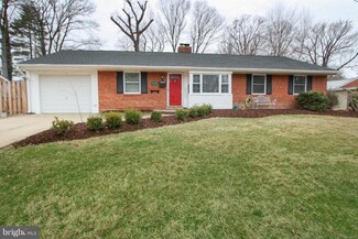 7408 Axton St, Springfield, VA 22151