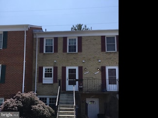1029B Margate Ct, Sterling, VA 20164