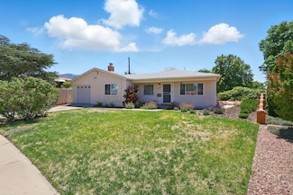 9722 Apache Ave NE, Albuquerque, NM 87112