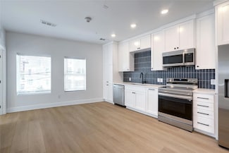 3000 Duval St Unit 307, Austin, TX 78705