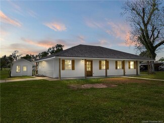 4724 Carlyss Dr, Sulphur, LA 70665