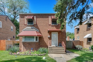 526 Bohland Ave, Bellwood, IL 60104