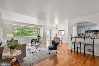 4201 Cathedral Ave NW Unit 421W, Washington, DC 20016