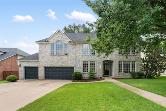 2045 Saint Andrews Dr, Round Rock, TX 78664