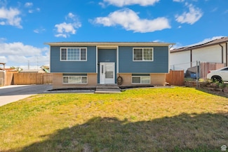 5917 W Horn Silver Cir, Salt Lake City, UT 84118
