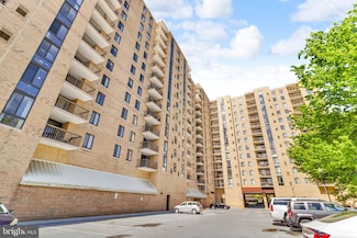 4500 S Four Mile Run Dr Unit 732, Arlington, VA 22204