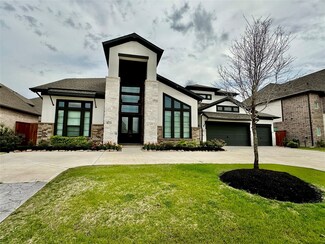 18011 Brazos River Cir, Cypress, TX 77433