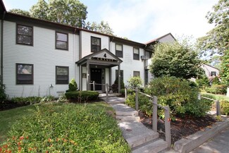 14 Harold St Unit 4E, Harwich Port, MA 02646