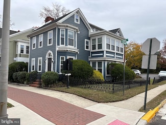 30 N Broad St, Woodbury, NJ 08096