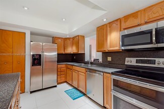 190 SW 74th Ave, Margate, FL 33068