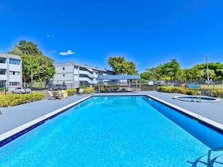 8401 Lagos de Campo Blvd Unit V210, Tamarac, FL 33321