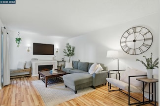 1700 Laguna St Unit B, Concord, CA 94520