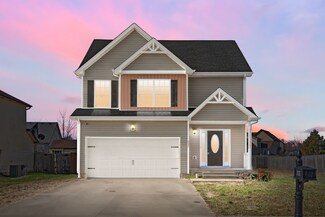 537 Falkland Cir, Clarksville, TN 37042