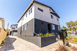 1737 S Longwood Ave, Los Angeles, CA 90019