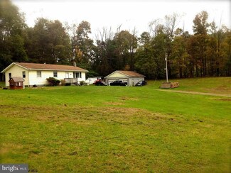 70 Stone Hollow Rd, Tunnelton, WV 26444