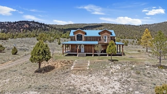 4150 W Pink Cliffs Vista Dr, Hatch, UT 84735