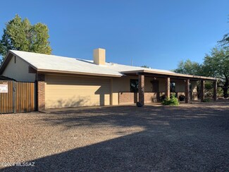 245 S Gollob Rd, Tucson, AZ 85710