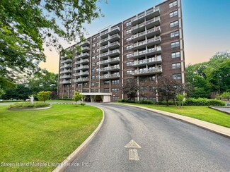 1100 Clove Rd Unit 2D, Staten Island, NY 10301