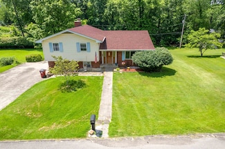 1130 Radford Dr, Russell, KY 41169