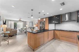 3001 Sandpiper Bay Cir Unit 103, Naples, FL 34112