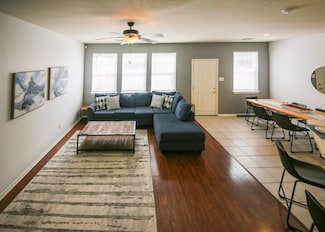 6 Scenic Brook Ct, Spring, TX 77382
