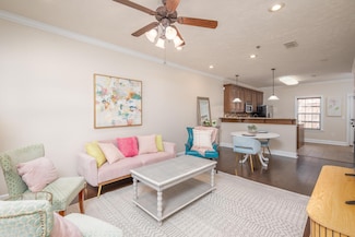 103 Leigh Ln, Starkville, MS 39759