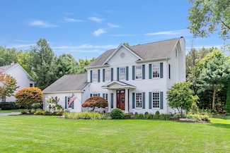 1872 Goldeneye Dr, Holland, MI 49424