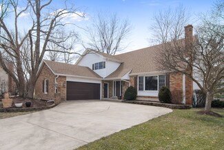1147 Overton Ct, Naperville, IL 60540