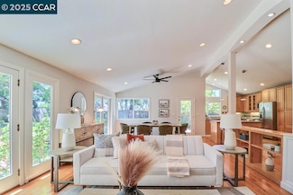 2317 Trotter Way, Walnut Creek, CA 94596