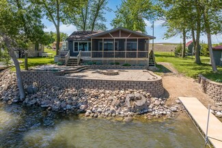 4919 107th St, Dolliver, IA 50531