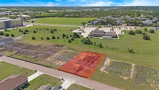1118 Gannon Ln, Desoto, TX 75115