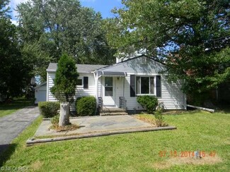 22890 Drake Rd, Bedford, OH 44146