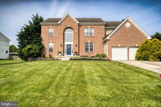 18 Candlelight Dr, Woodstown, NJ 08098