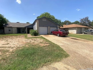 5262 Meadow Rise St, San Antonio, TX 78250